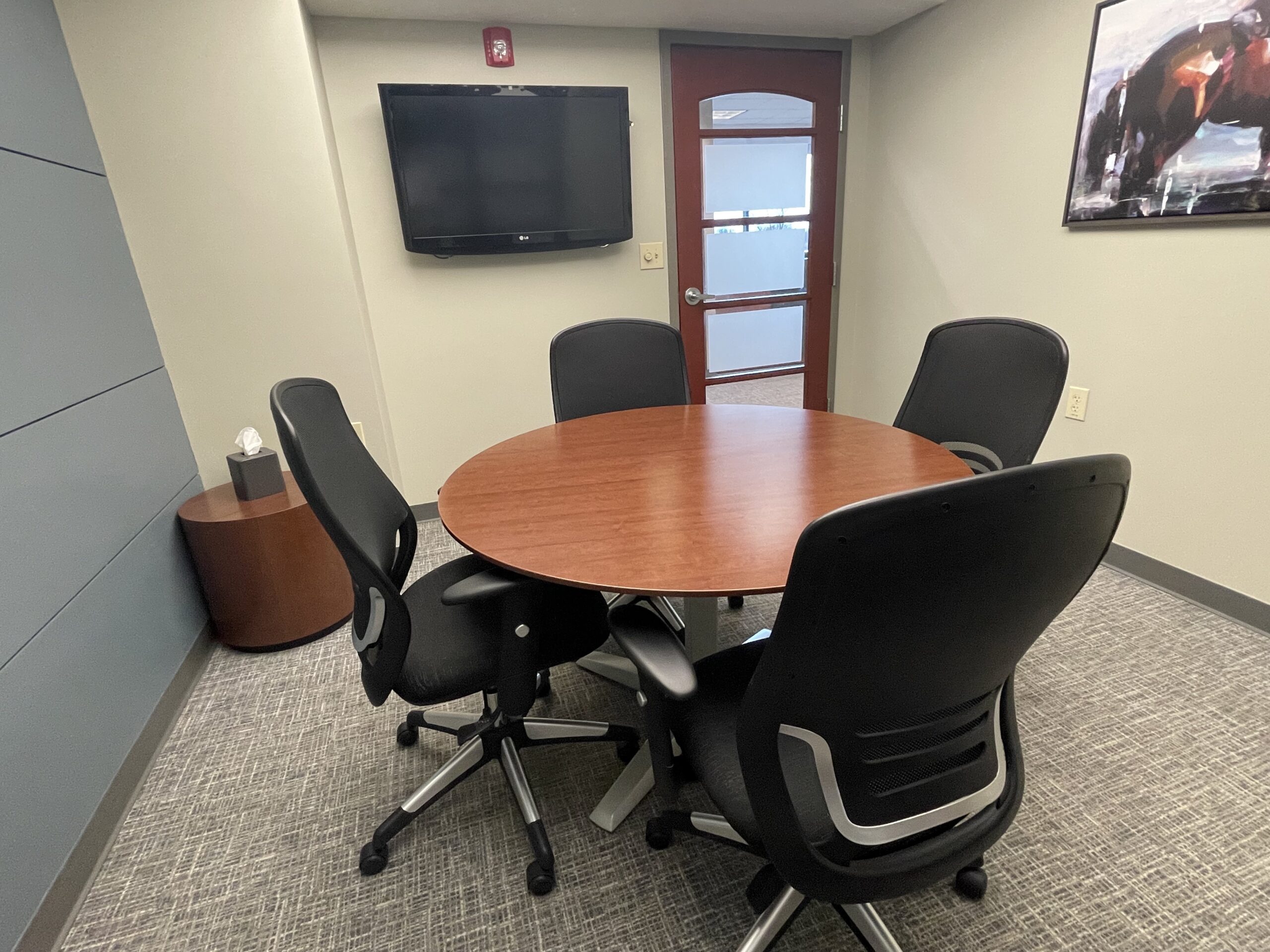 Northern Kentucky Office with meeting rooms for any meeting size. 